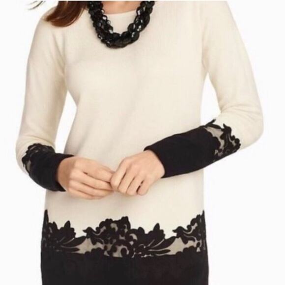 TALBOTS Crewneck Cream & Black Lace Appliqué Top Size Large/P - Picture 1 of 7